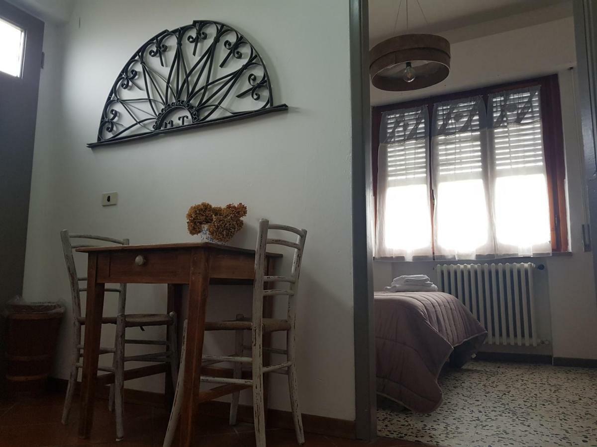 Casa Jole Διαμέρισμα Poppi Εξωτερικό φωτογραφία