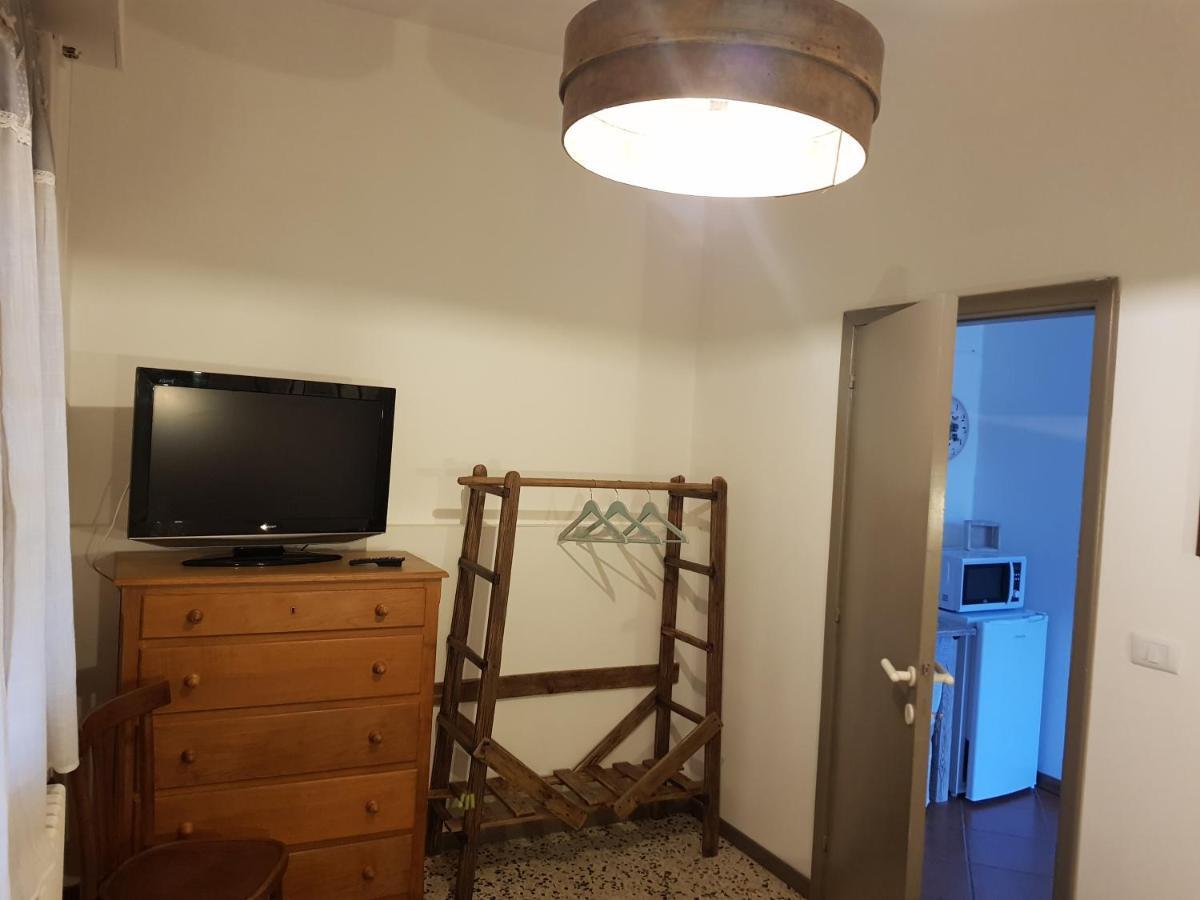 Casa Jole Διαμέρισμα Poppi Εξωτερικό φωτογραφία